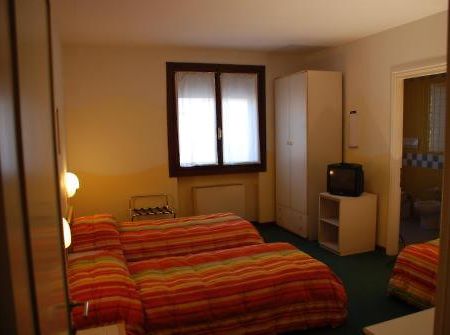Hotel Marco Polo Caldogno Rum bild