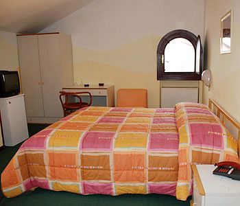Hotel Marco Polo Caldogno Exteriör bild